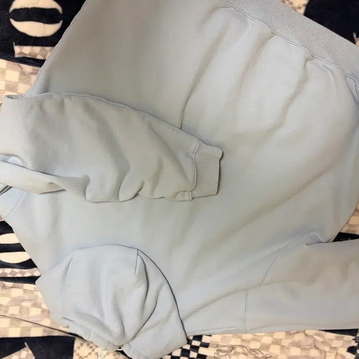 [BUNJANG] Passport Hooded Zip-up / 패스포트 후드집업