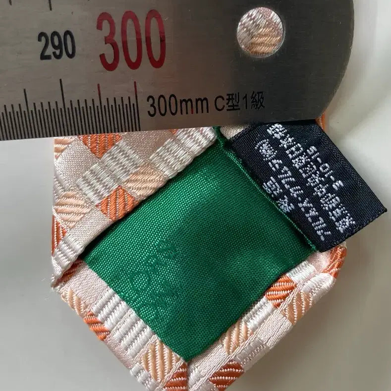 [BUNJANG] United Colors of Benetton Necktie / 유나이티드 컬렉션 오브 베네통 넥타이