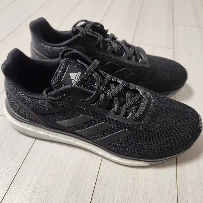 [BUNJANG] Adidas Response CQ0020 Running Shoes (Size 240) / 새상품급) 아디다스 운동화 리스판스 CQ0020 러닝화 사이즈240러