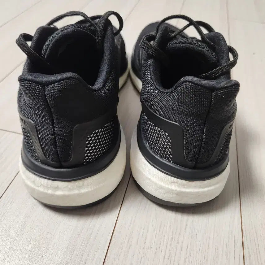 [BUNJANG] Adidas Response CQ0020 Running Shoes (Size 240) / 새상품급) 아디다스 운동화 리스판스 CQ0020 러닝화 사이즈240러