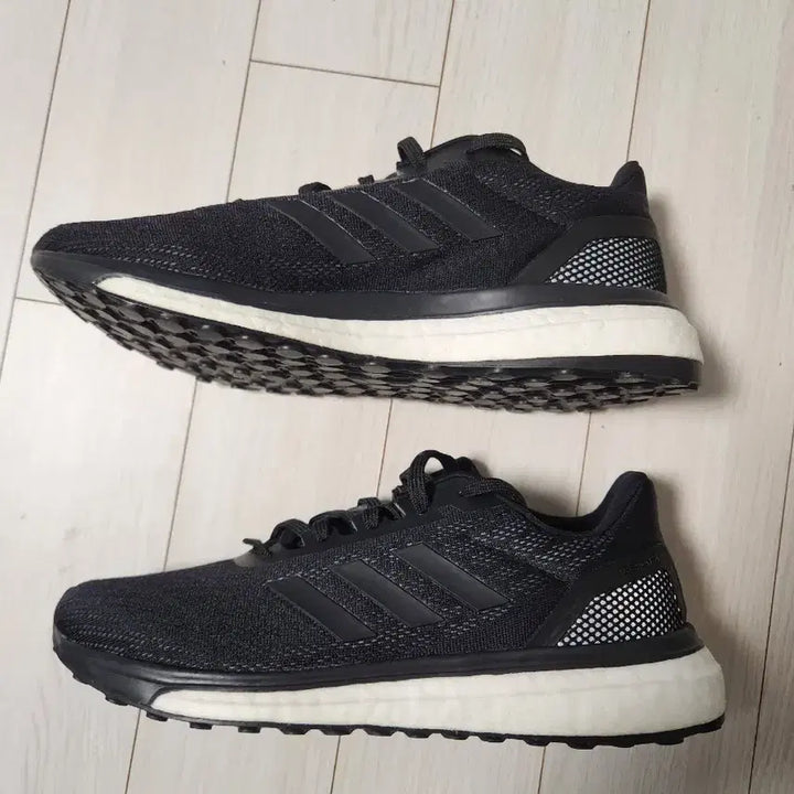 [BUNJANG] Adidas Response CQ0020 Running Shoes (Size 240) / 새상품급) 아디다스 운동화 리스판스 CQ0020 러닝화 사이즈240러