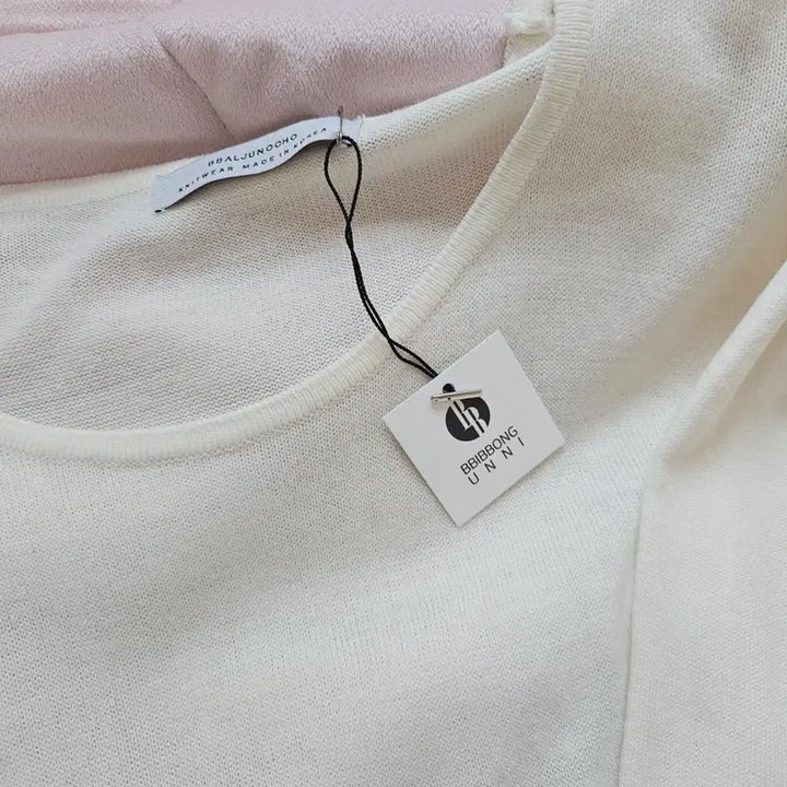 [BUNJANG] Ivory Knit Sweater / 아이보리 니트(택부착 새상품)