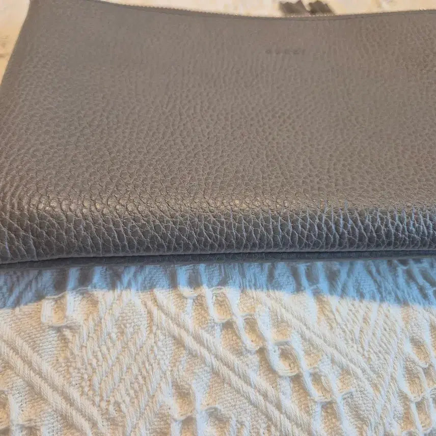 [BUNJANG] Gucci Bamboo Clutch Medium Grey / 구찌 뱀부 클러치 미듐 그레이