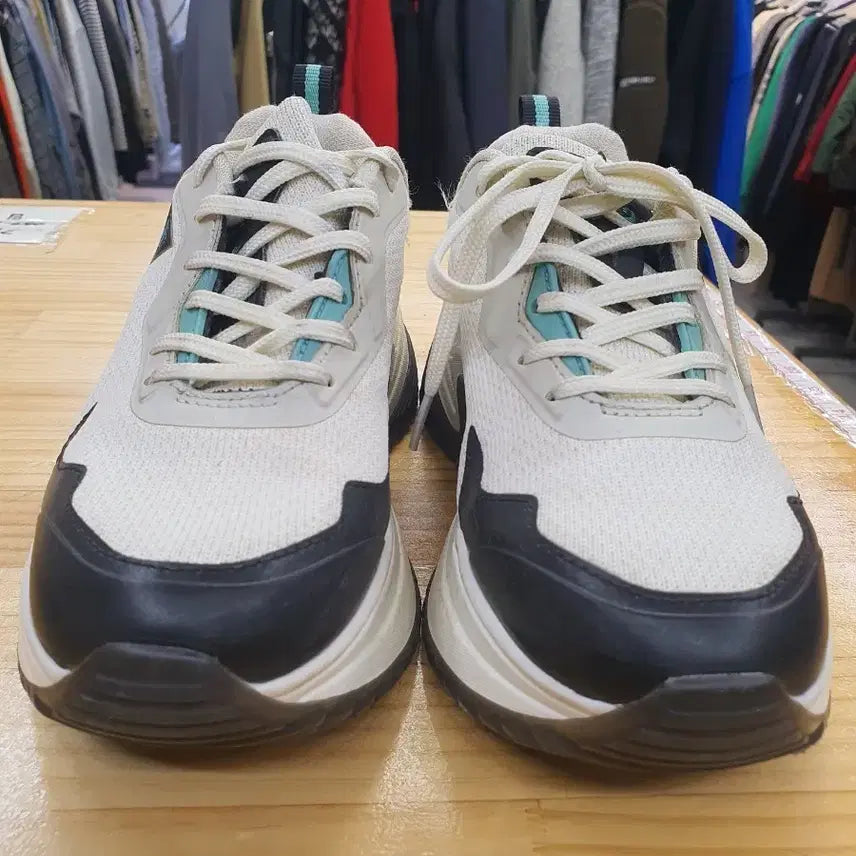 [BUNJANG] Gram Scandinavia 421g Ugly Sneakers / [상태좋음] 그램 스칸디나비아 421g 어글리 스니커즈 6cm (230)