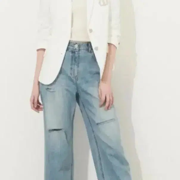 [BUNJANG] Hansome Time 2022 Distressed Straight Denim Pants / 한섬 타임 2022 디스트로이드 스트레이트 데님 팬츠