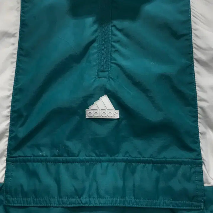 [BUNJANG] Adidas Kids Anorak Windbreaker / [키즈 130] 아디다스 바람막이 아노락/23년k18