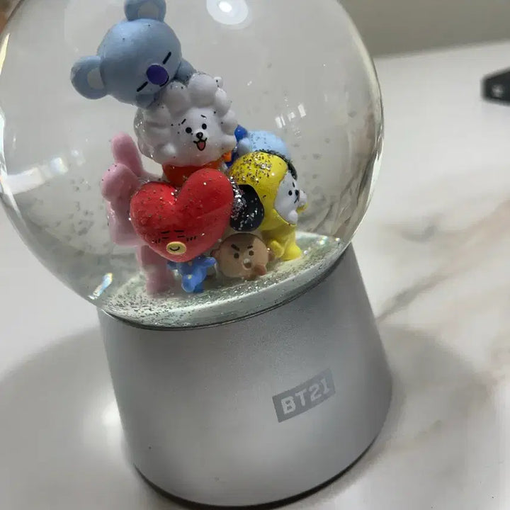 [BUNJANG] BT21 Snowball / BTS BT21 스노우볼 판매합니다