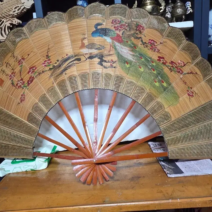 [BUNJANG] Bamboo Peacock Painting Decorative Fan / 대나무 공작 그림 부채 장식용