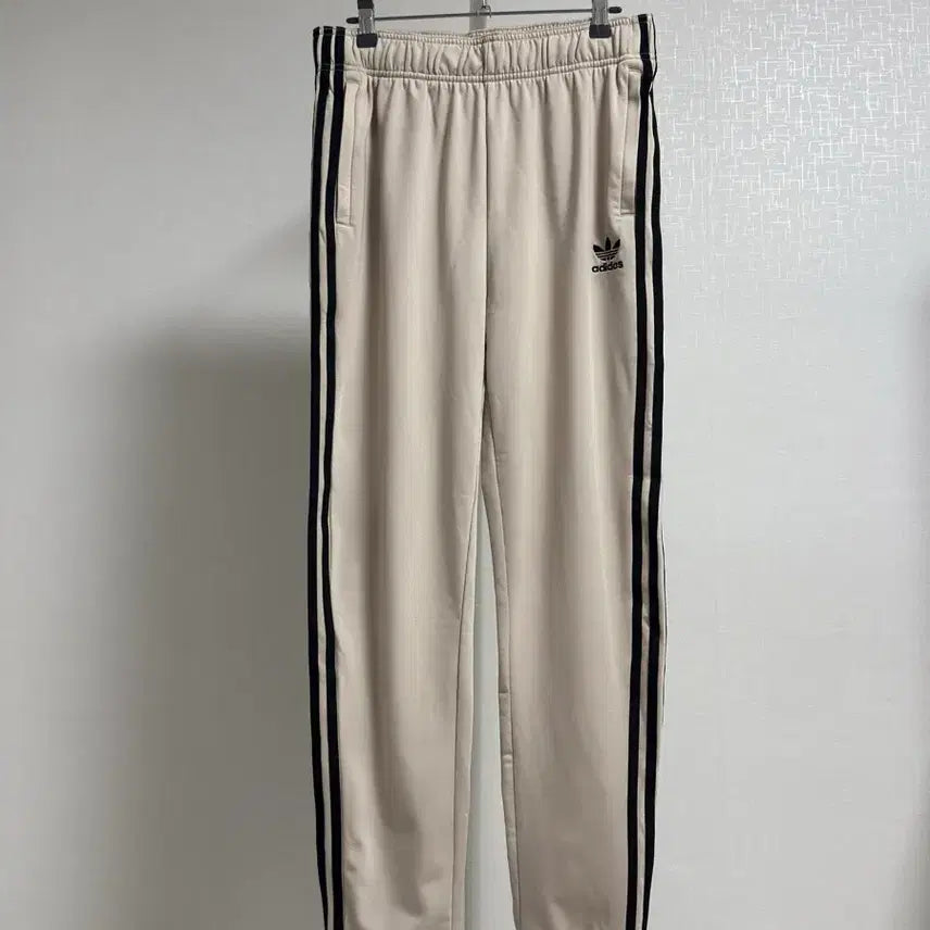 [BUNJANG] Adidas Originals Beige Training Pants XL / 아디다스 오리지널 트레이닝 팬츠 베이지 XL