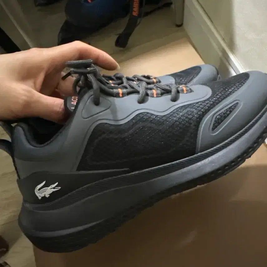 [BUNJANG] Lacoste Black Sneakers / 라코스테 블랙 스니커즈 운동화