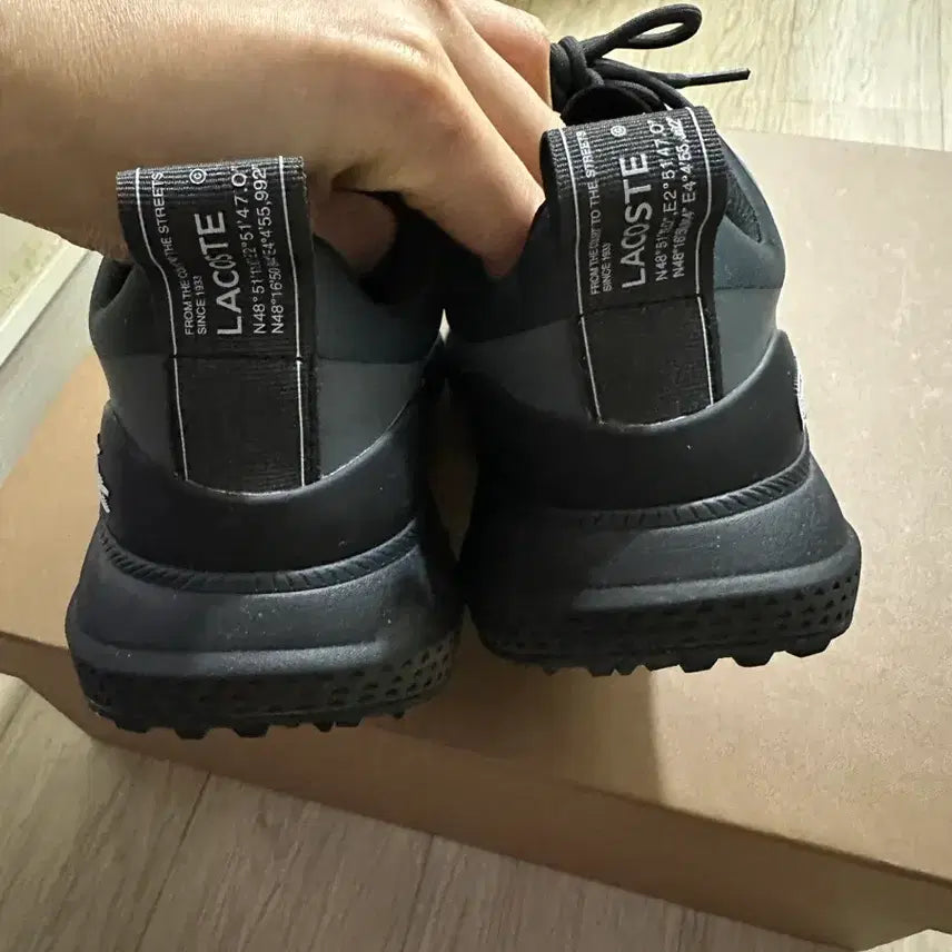 [BUNJANG] Lacoste Black Sneakers / 라코스테 블랙 스니커즈 운동화
