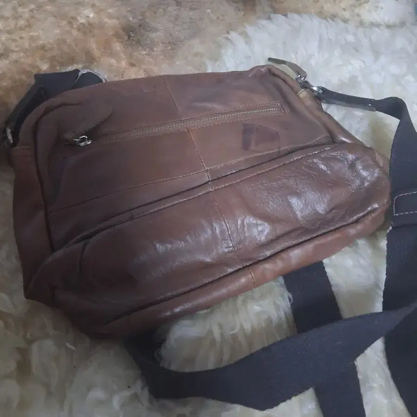 [BUNJANG] Brown Leather Crossbody Bag / 브라운 가죽 크로스백