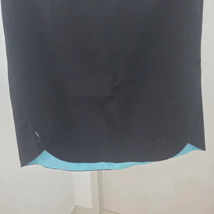 [BUNJANG] Sisley Black Mini Skirt / 시슬리 블랙 배색 미니 스커트