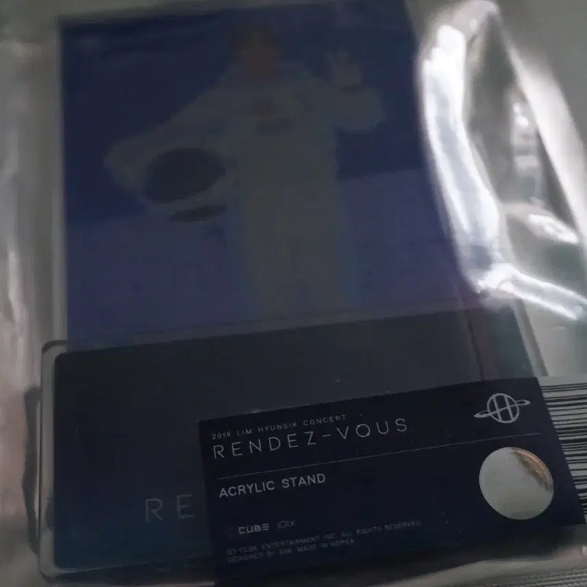 [BUNJANG] BTOB Im Hyunsik 2019 Rendezvous Concert Acrylic Standee / 임현식 2019년 랑데부콘서트 엠디 아크릴등신대