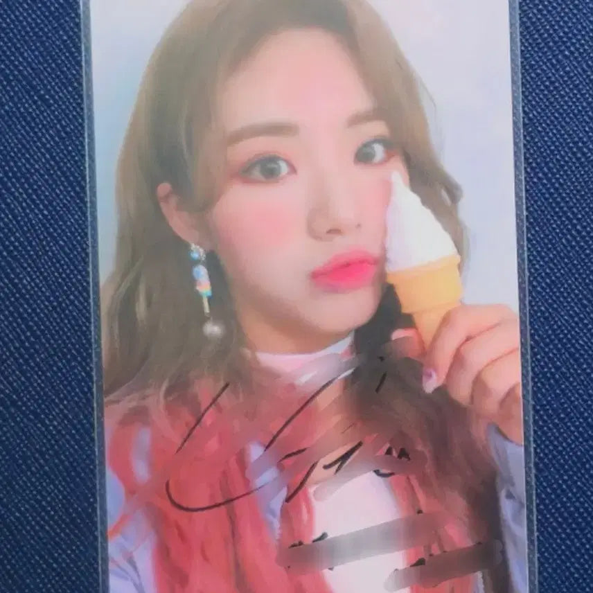 [BUNJANG] fromis_9 Park Jiwon [Love Bomb] Signed Photocard / 프로미스나인 박지원 럽밤 공방 싸인 포카
