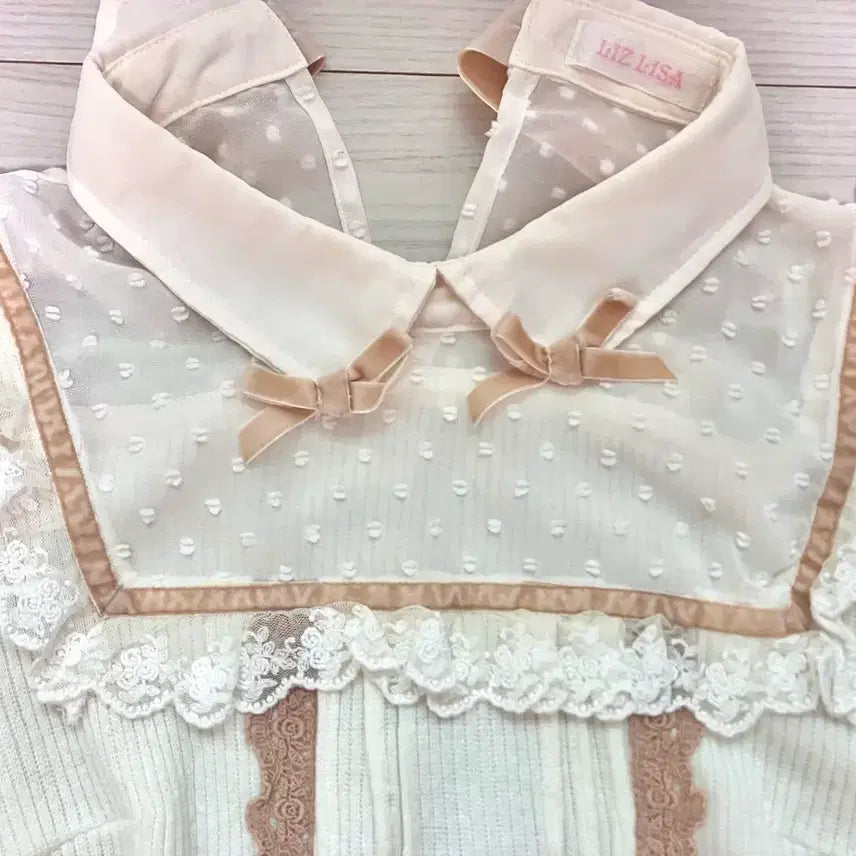 [BUNJANG] Liz Lisa Lace Ribbon Blouse / 리즈리사 레이스 리본 블라우스 니트 라떼갸루 모리걸 히메갸루 로리타 일브