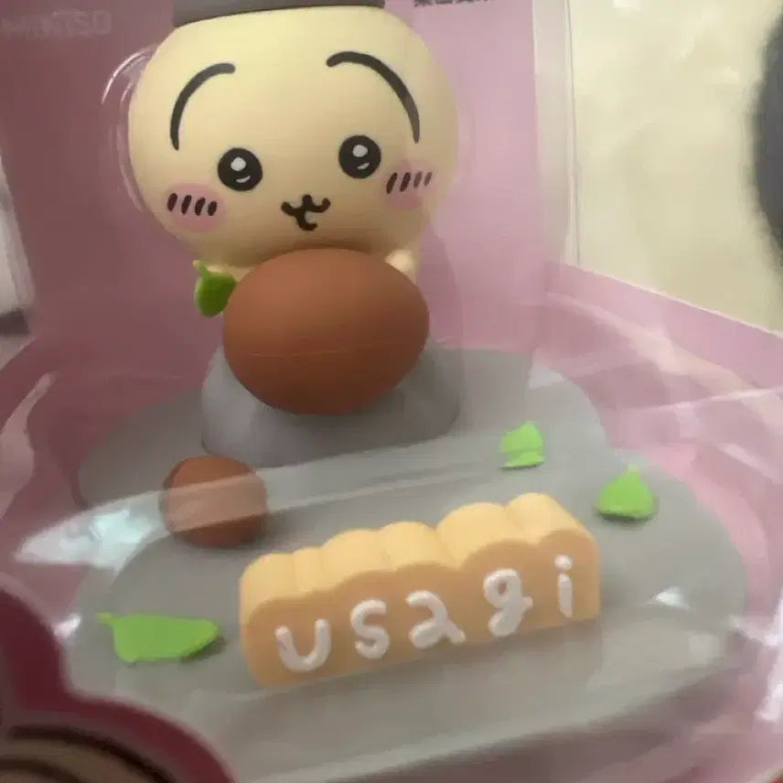 [BUNJANG] Miniso Chiikawa Usagi Phone Stand / 미니소 치이카와 우사기 핸드폰 거치대