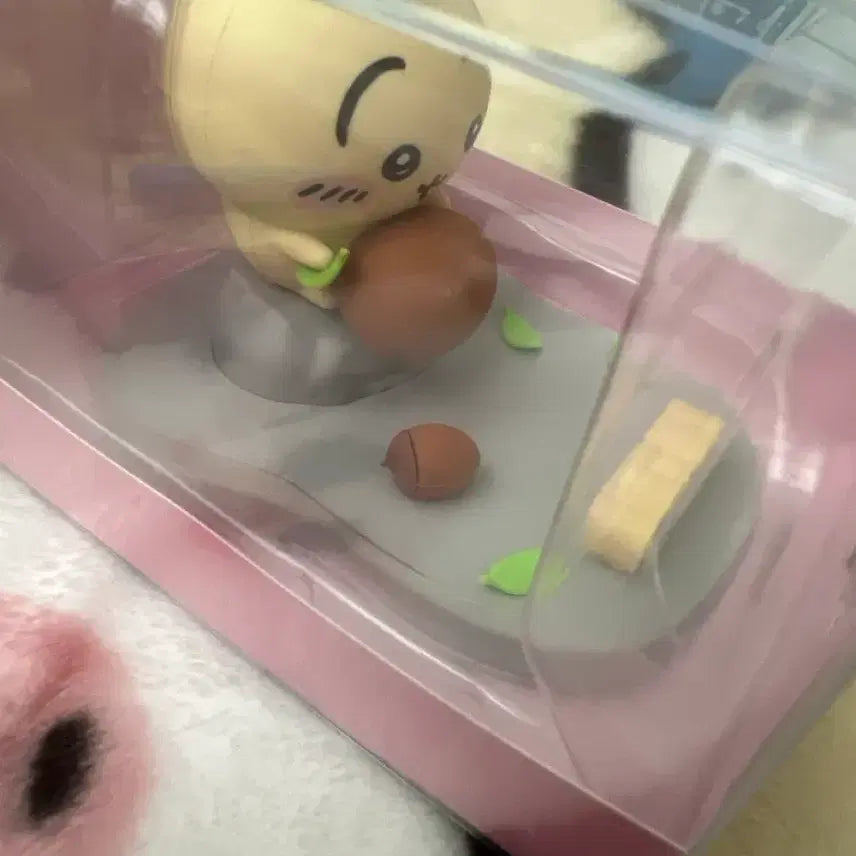 [BUNJANG] Miniso Chiikawa Usagi Phone Stand / 미니소 치이카와 우사기 핸드폰 거치대