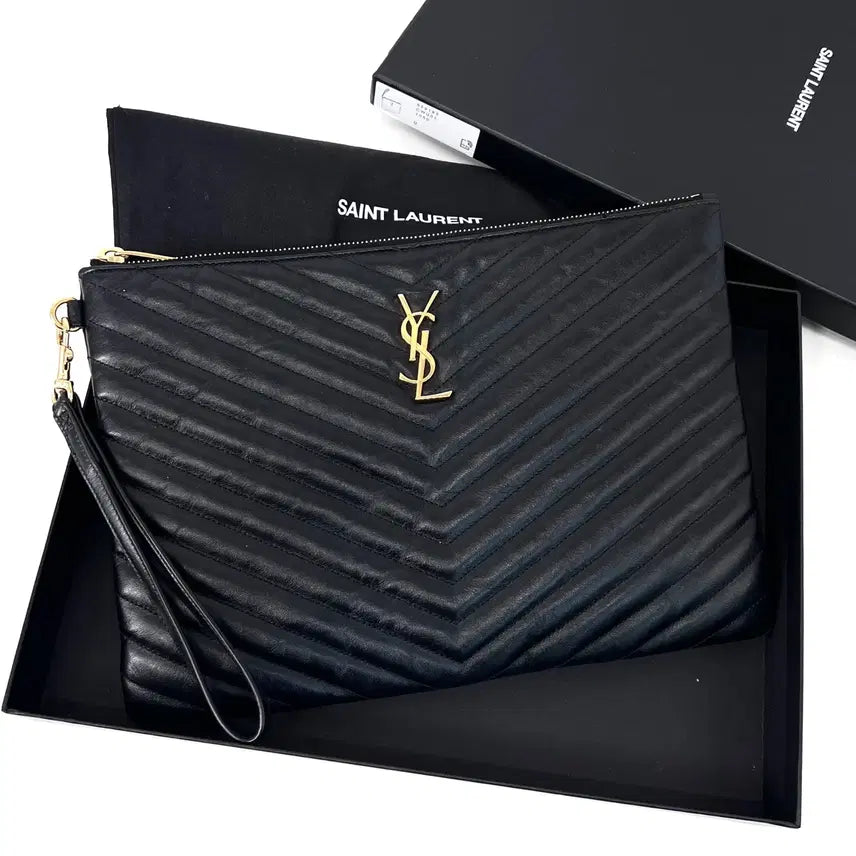 [BUNJANG] Saint Laurent Monogram Matelassé Clutch Bag Black / [100%정품] 생로랑 모노그램 마틀라세 클러치백 블랙 (559193
