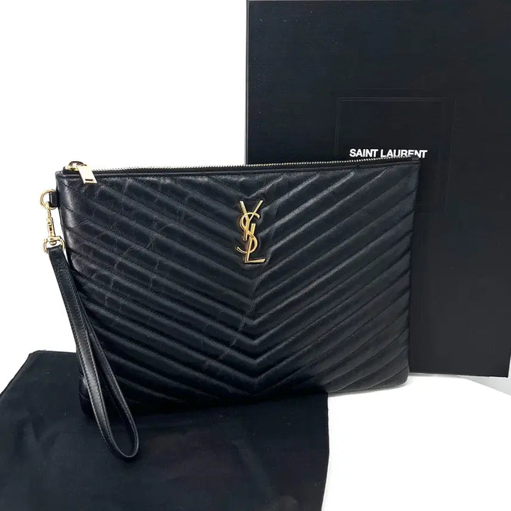 [BUNJANG] Saint Laurent Monogram Matelassé Clutch Bag Black / [100%정품] 생로랑 모노그램 마틀라세 클러치백 블랙 (559193