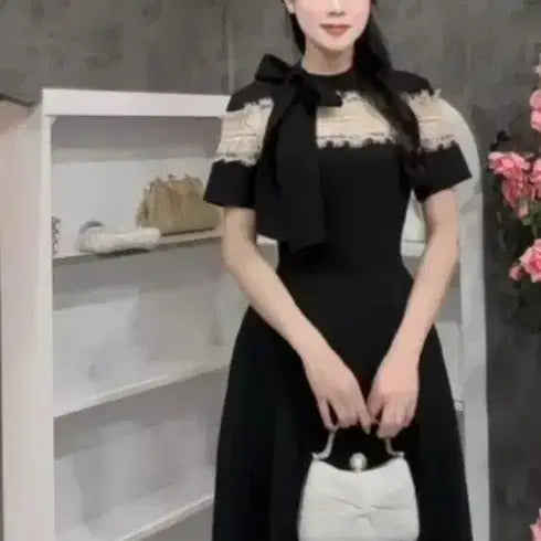 [BUNJANG] Black Ribbon Lace Flare Dress / 블랙 리본 레이스 플레어 원피스