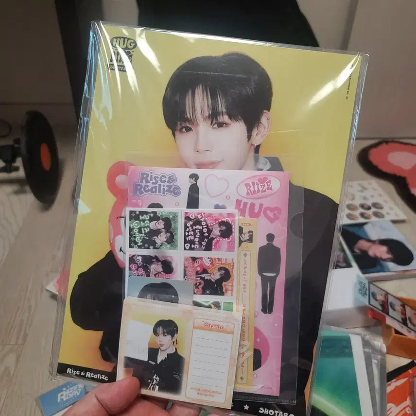 [BUNJANG] RIIZE Shotaro Hug Stationery / 라이즈 쇼타로 허그 스테이셔너리