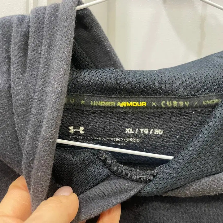 [BUNJANG] Under Armour Curry Hoodie Black XL / 언더아머 커리 후드티 블랙xl