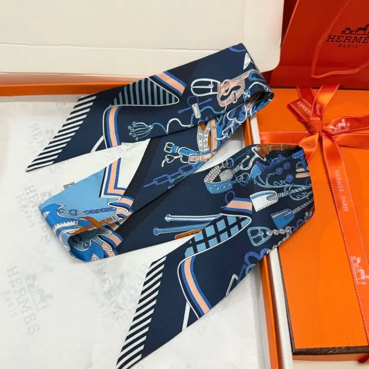 [SOLD OUT] 에르메스 트윌리 스카프 블루 계열 구매