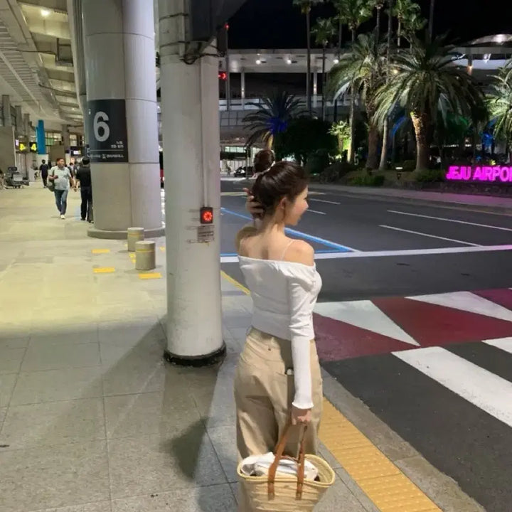 [BUNJANG] Lilykots Off-shoulder Top (White) / 온트 오프숄더 티 (화이트) /릴리코츠 레이지샵 르플레인 미네트 리즈