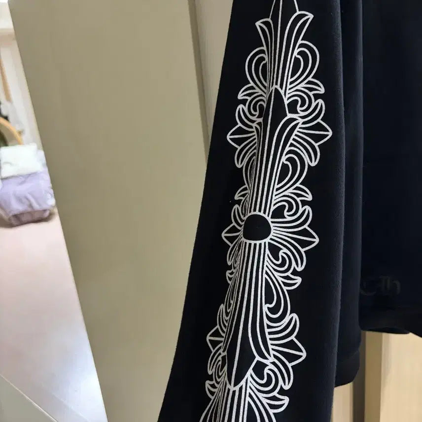 [SOLD OUT] 급처 크롬하츠 헤비웨이트 후드집업 l