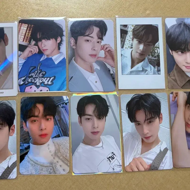 [BUNJANG] ASTRO Cha Eun-woo Photocard Bundle Set / 아스트로 차은우 포카 10장 일괄