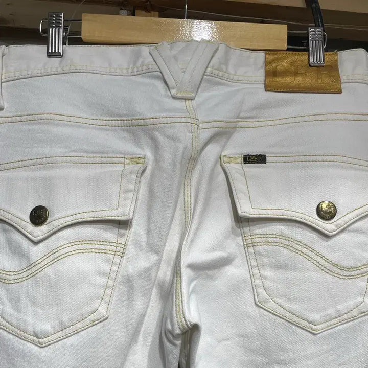 [BUNJANG] Lee Western White Jeans / Lee 웨스턴 화이트진