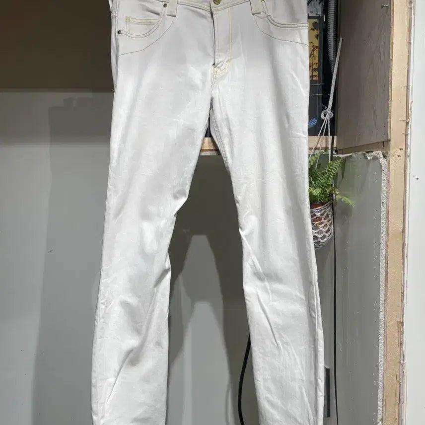 [BUNJANG] Lee Western White Jeans / Lee 웨스턴 화이트진