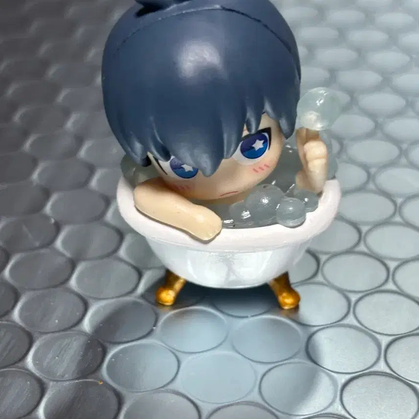 [BUNJANG] Blue Lock Isagi Yoichi Bubble Bath Tub Gacha Figure / 블루록 버블탄 목욕 욕조 가챠 이사기 요이치