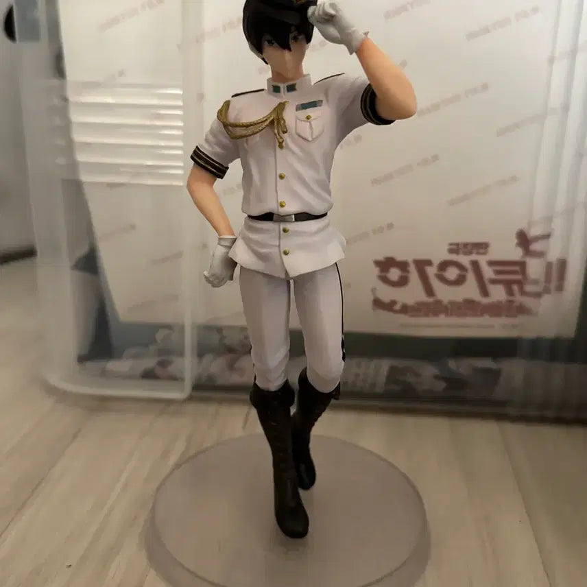 [BUNJANG] Free! Haruka Nanase Uniform Figure / (급처)free! 나나세 하루카 제복 피규어
