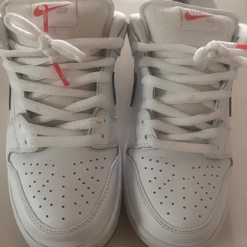 [BUNJANG] Nike SB Dunk Low Pro ISO White Navy Sneakers / 나이키 SB 덩크 로우 프로 ISO 오렌지 라벨 화이트 네이비