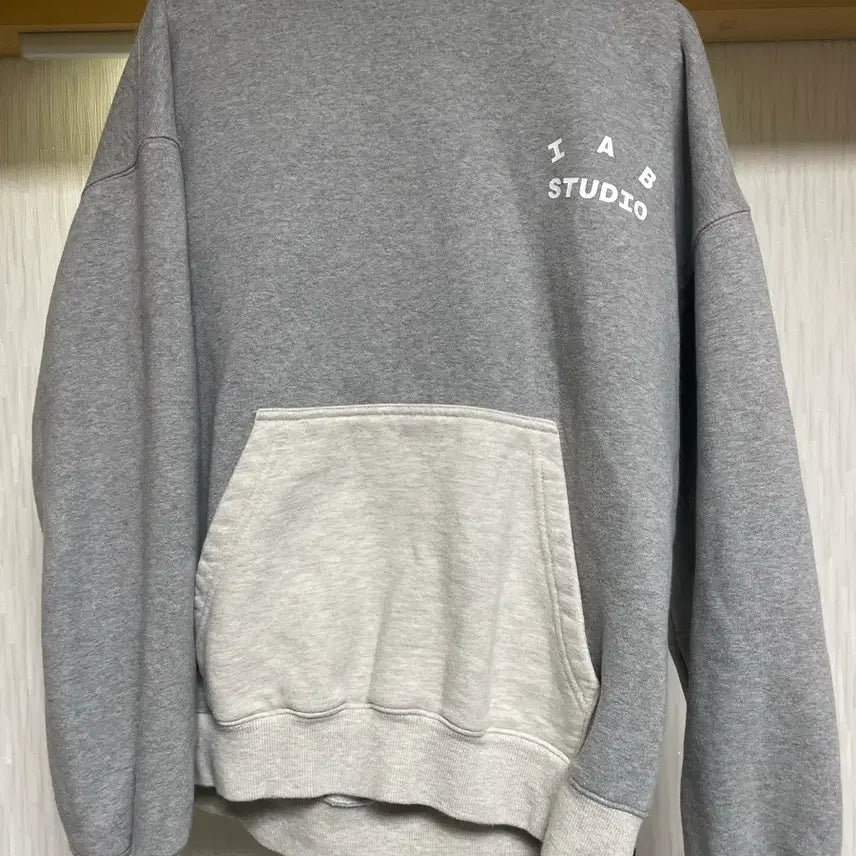 [BUNJANG] IAB Studio Dual Gray Hoodie / (네고연락)아이앱 스튜디오 후드 듀얼 그레이