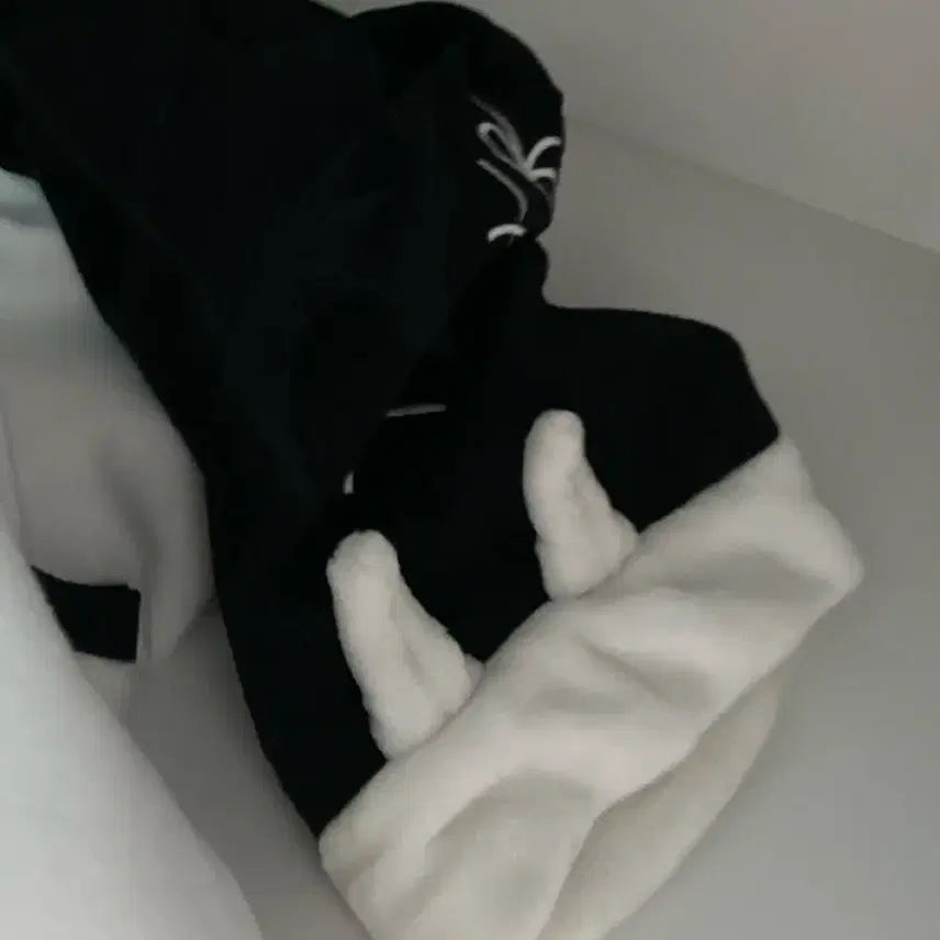 [BUNJANG] Subculture Devil Fleece Hoodie / 서브컬쳐 소악마 기모후드집업