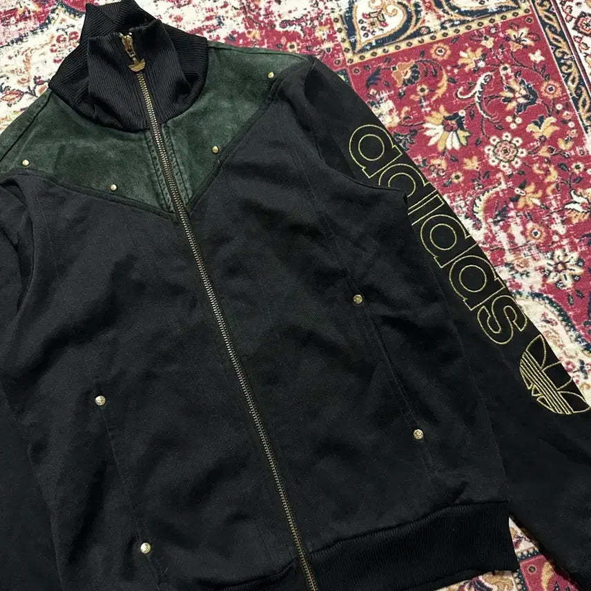 [BUNJANG] Adidas 00s Stud Spellout Track Top Jersey / 아디다스 00s 스터드 스펠아웃 트랩탑 져지