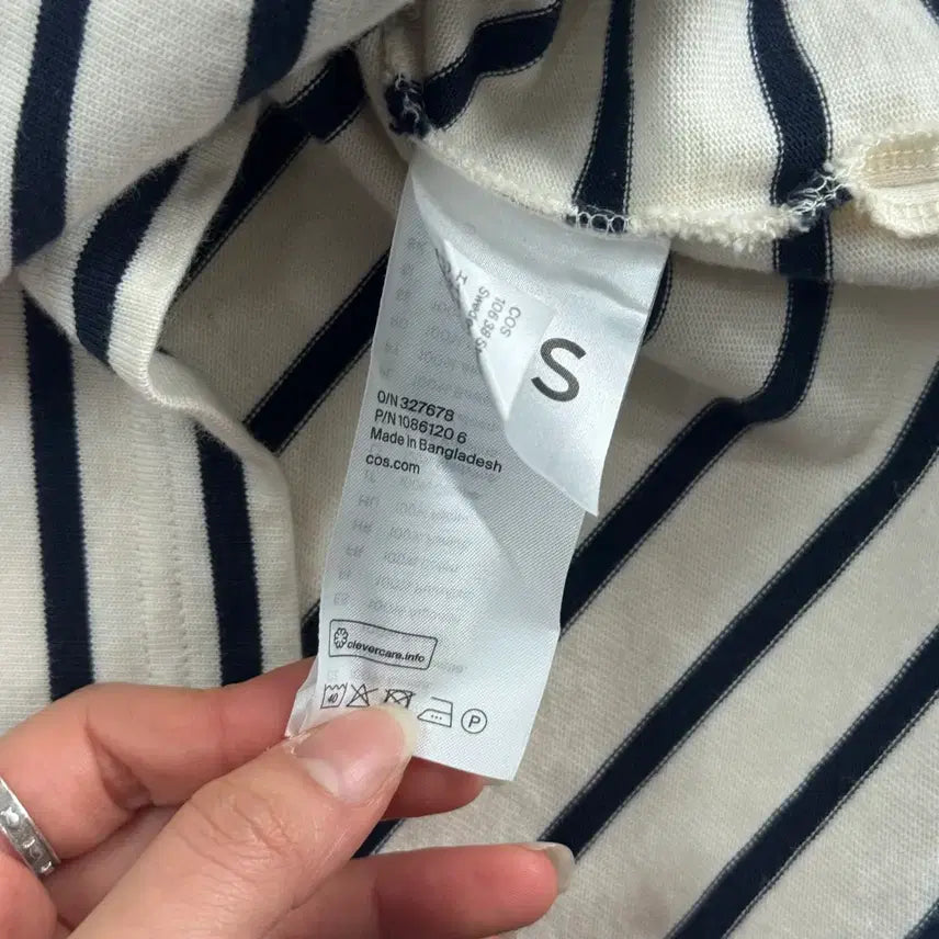 [SOLD OUT] Cos 코스 네이비 스트라이프 롱슬리브 카라티