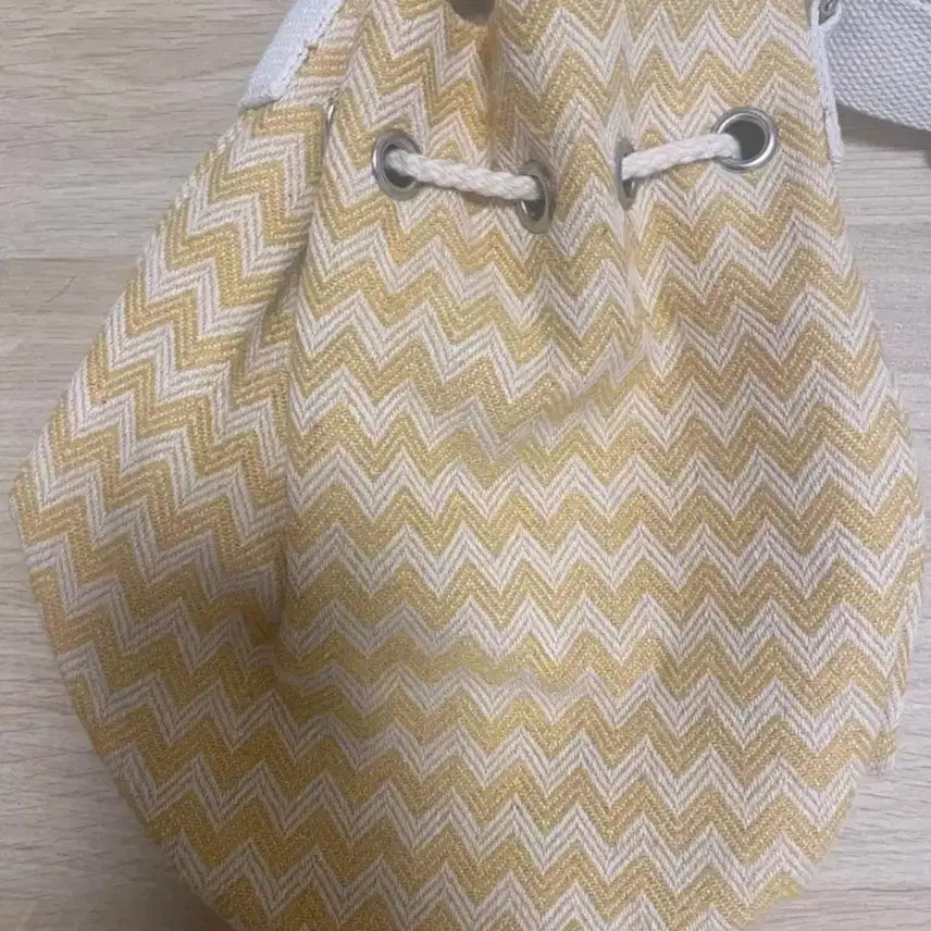 [BUNJANG] MIXXO Bucket Bag / 미쏘 가방 버킷백