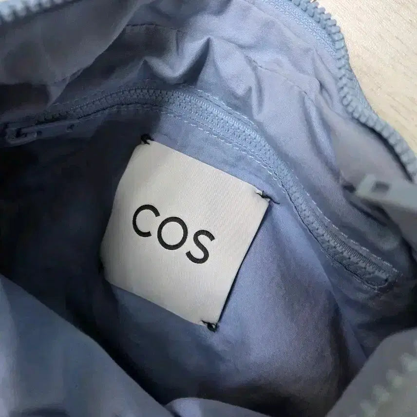 [BUNJANG] COS Cloud Bag Mini Light Blue / COS 코스 구름백 소라색