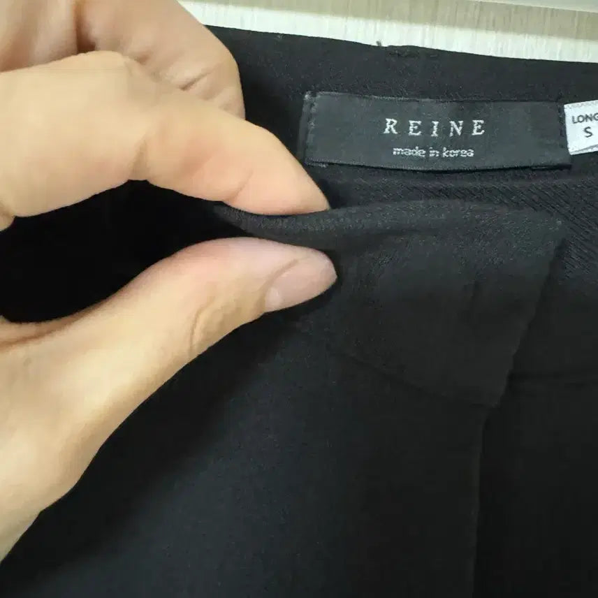 [BUNJANG] Reine Autumn Mirror Long Bootcut Pants - Black (Sealed) / 렌느 reine 가을미러롱부츠컷팬츠 블랙 long, M (뜯지 않은)