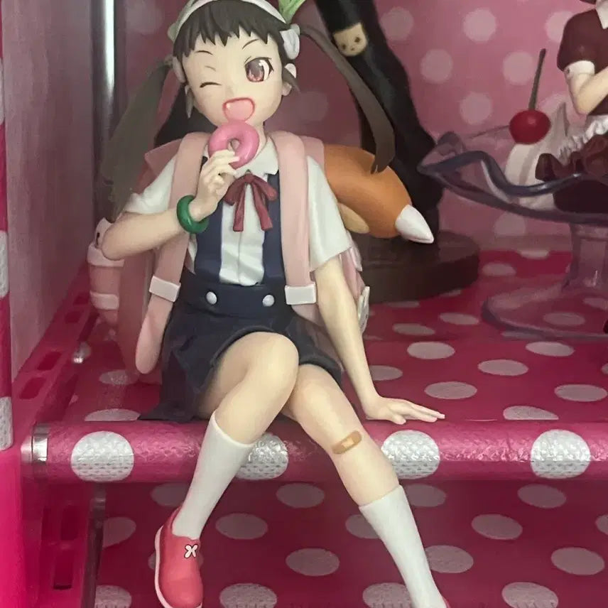 [BUNJANG] Monogatari Mayoi Hachikuji Premium Choconose Figure / 모노가타리 하치쿠지 마요이 프리미엄 초코노세 피규어