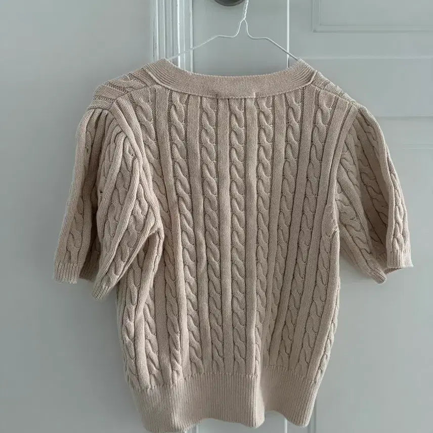 [BUNJANG] Tilda Die Cable Knit Cardigan / 틸아이다이 케이블 니트 가디건