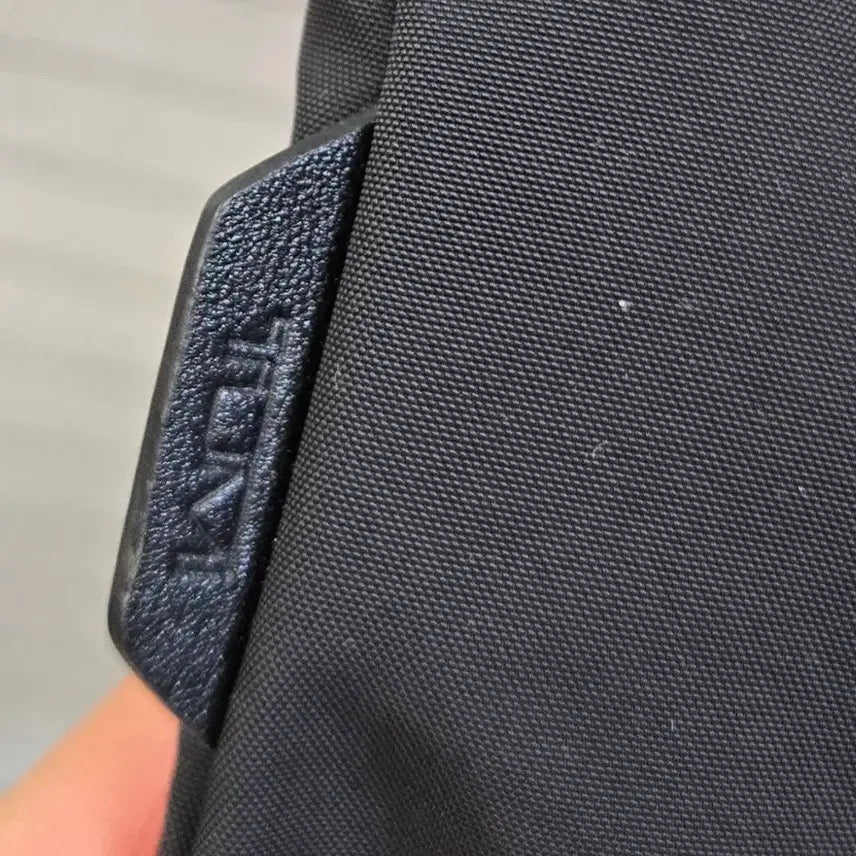 [BUNJANG] TUMI Black Pocket Field Jacket / 투미 블랙 포켓 야상 자켓