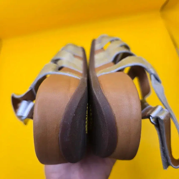 [BUNJANG] Fitflop Dash Leather Strap Sandals EU41 / 핏플랍 Dash 레더 스트랩 샌들 EU41 (255~260)
