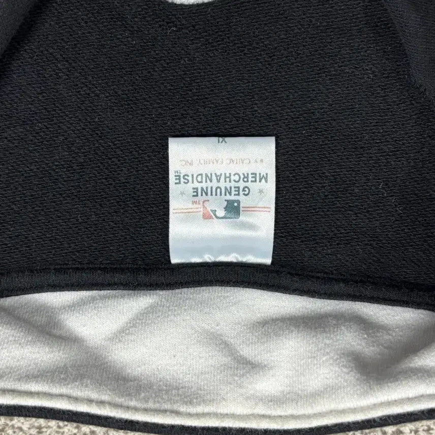 [BUNJANG] MLB Chicago White Sox Half-Zip Sweatshirt XL / 일본판 MlB 시카고화이트삭스 하프집 스웻셔츠 XL