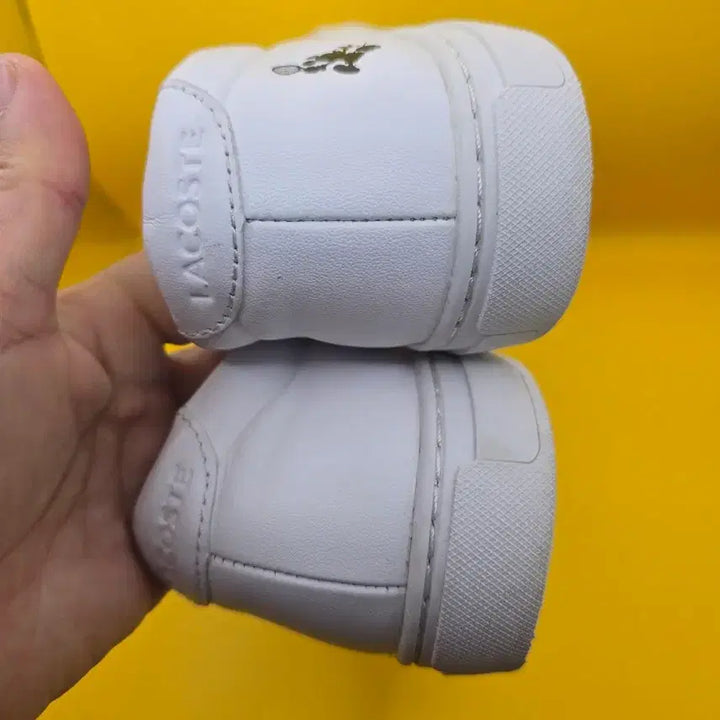 [BUNJANG] Lacoste Disney Mickey Mouse Sneakers (235) / 라코스테 와 디즈니 미키마우스콜라보 스니커즈 235