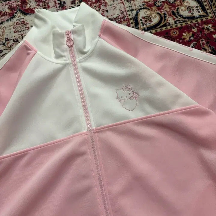 [BUNJANG] Hello Kitty Short-Sleeve Zip-Up / 헬로키티 반팔 집업